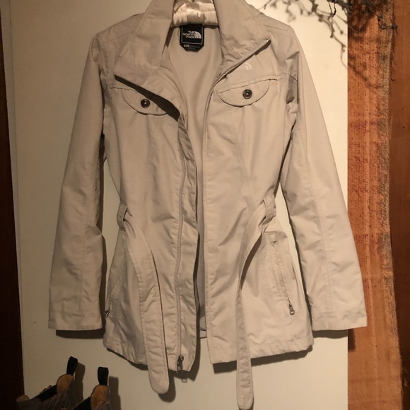 North face Rain coat - Picture 8 of 8